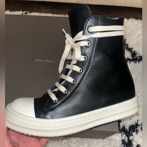 Rick Owens high-top lace up sneakers - Picture 5 of 10